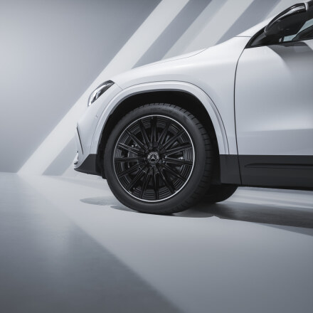 Nouveau GLA SUV